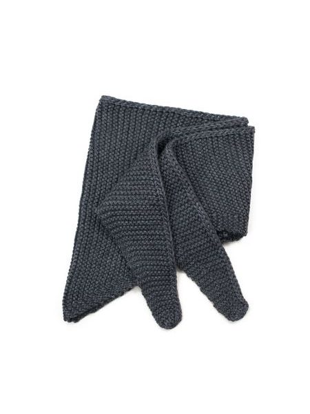 Šátek světle šedý