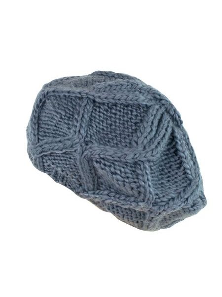 Pletený šedý baret