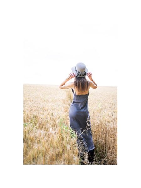 Klobouk se zdobeným lemem