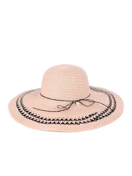 Klobouk s tenkou mašlí