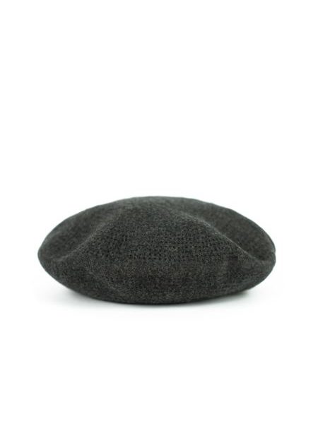 Baret s aplikací tmavě šedý