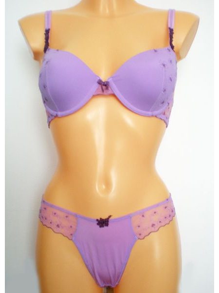 Vyztužená podprsenka s kosticí CHARADE Selina Seamless Padded fialová