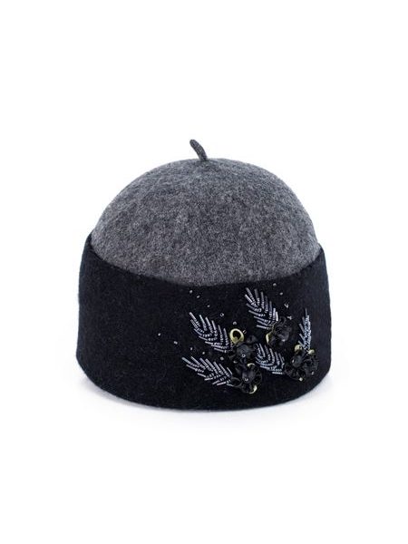 Vlněná čepice pět lístků černá