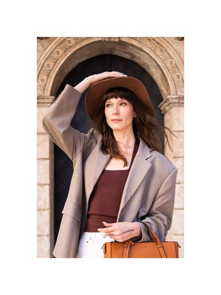 Podzimní dámský klobouk černý