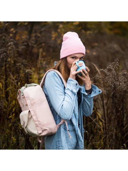 Čepice Must-have hipstera