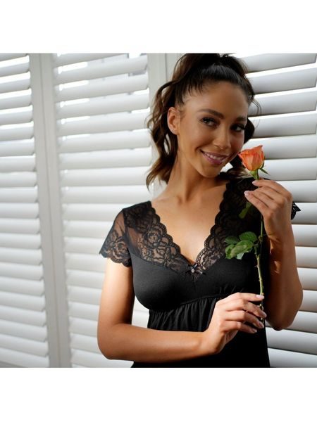 Noční košile Ivana