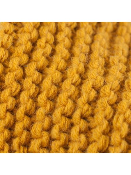 Pletená čepice žlutá