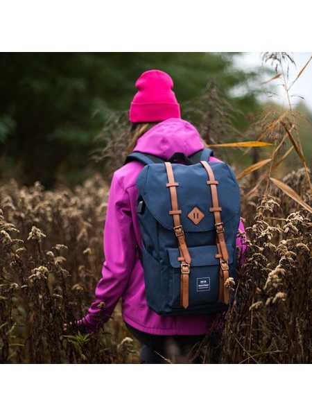 Originální žlutá čepice se zahnutím na zimu