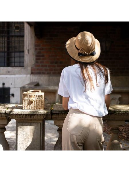 Velmi slušivý klobouk