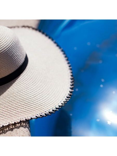 Velmi lehký klobouk