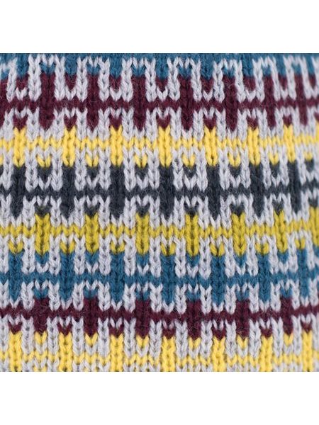 Šedá vzorovaná čepice