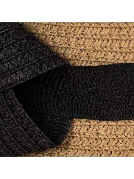 Lehký a vzdušný klobouk