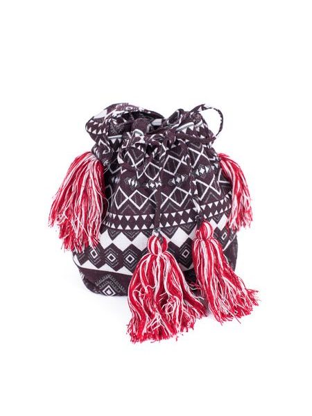 Praktický vak s aztéckými vzory