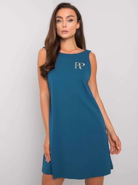 Námořnicky modré šaty s vykrojenými zády