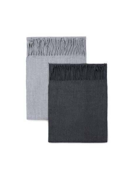 Jednobarevný šál s třásněmi růžový