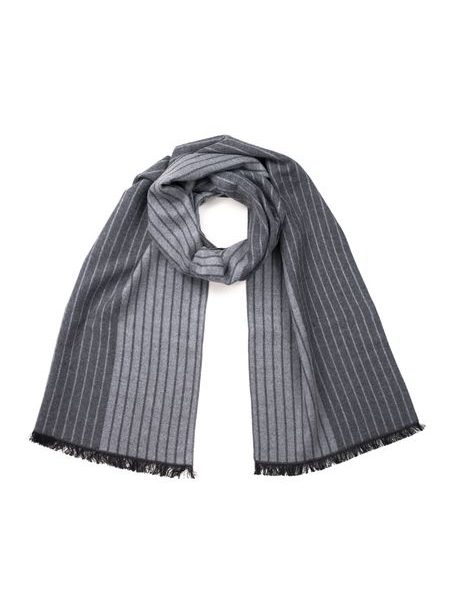 Zimní šála s pruhy šedá