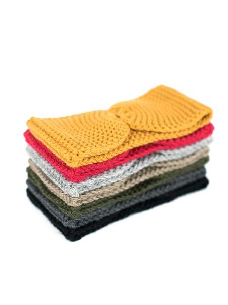 Měkká slušivá čelenka červená