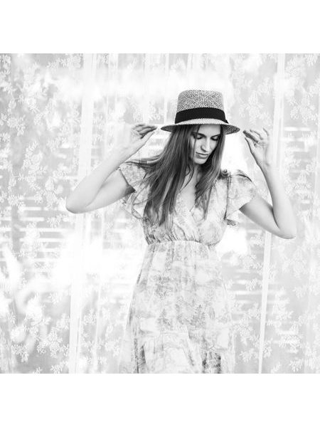 Ažurový klobouk se stuhou