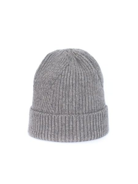 Teplá šedá čepice