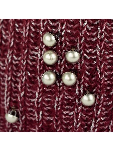 Jednoduchá čepice s aplikací bordó