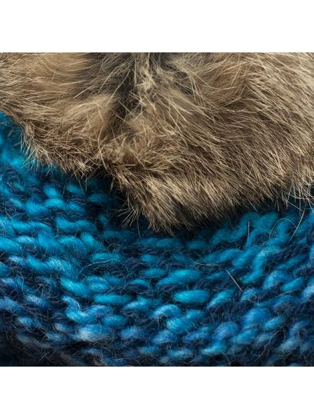 Světlohnědá ručně šitá Čepice Pompom