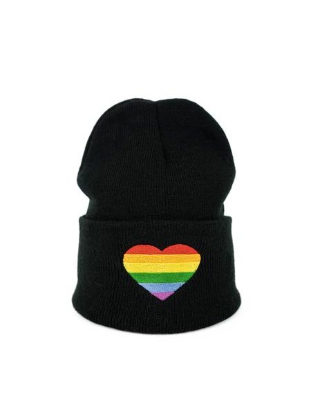 Černá zimní čepice pro děti se srdcem