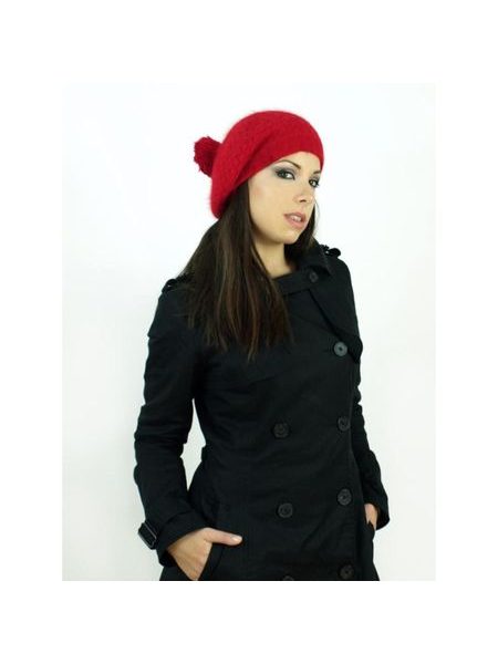 Angorská čepice s bambulí červená