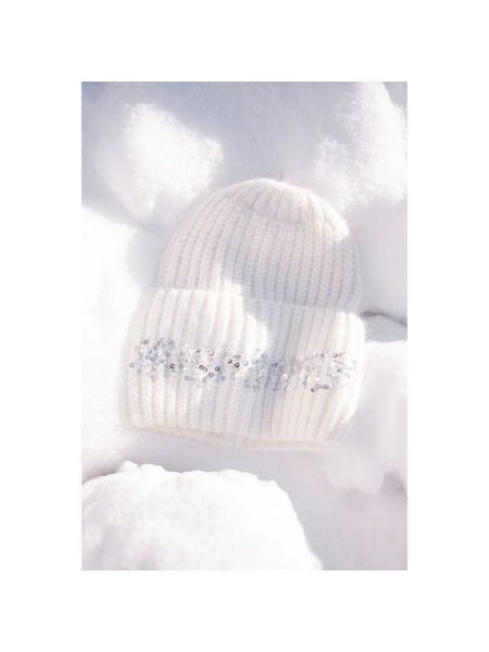 Zimní čepice - bílá