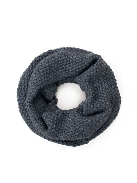 Pletená dámská elegantní čepice se šálou grafitová