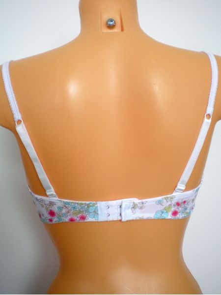 Nevyztužená podprsenka CHANGE Katy