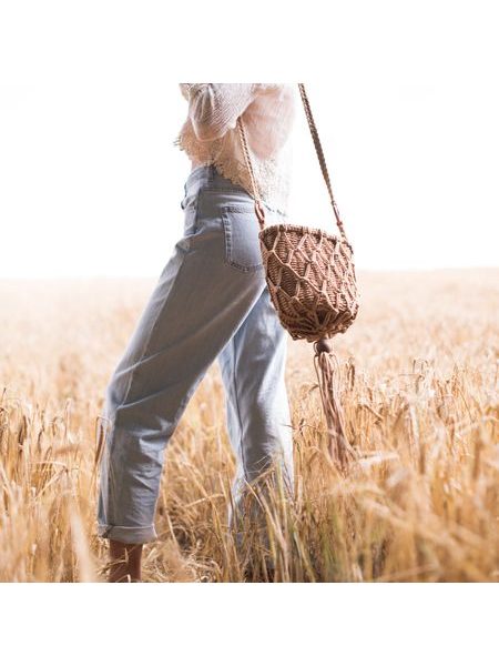 Letní proutěná taška