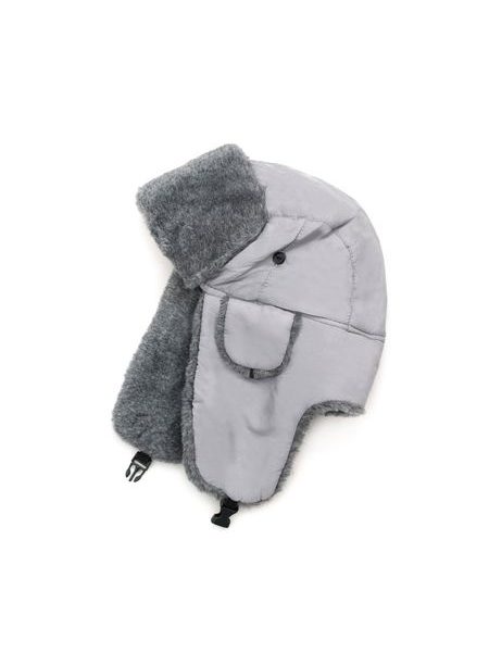 Velmi moderní ušanka světle šedá