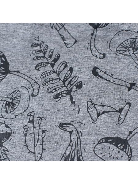 Dětská čepice s houbami bílá