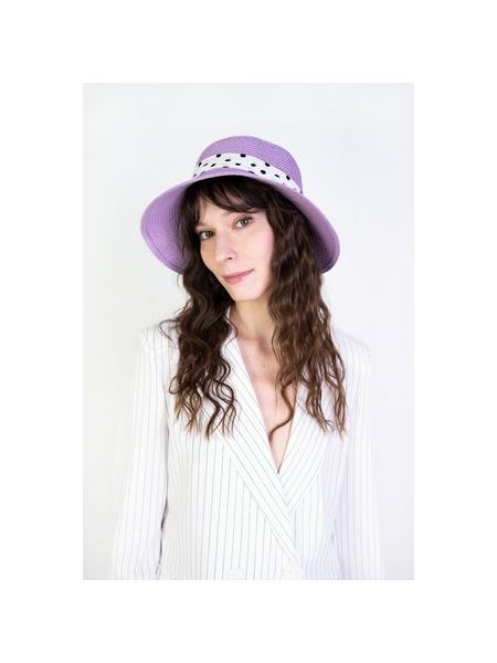 Lehký a vzdušný klobouk