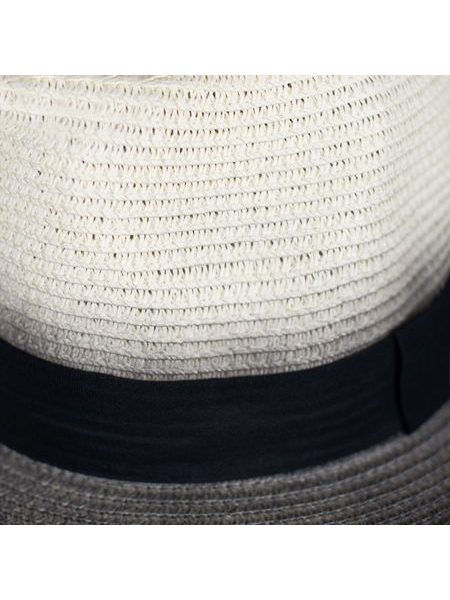 Lehký klobouk se stuhou