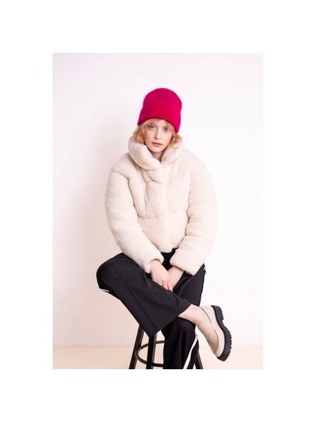 Čepice Kendall - fuchsiová