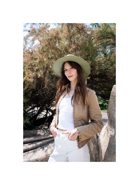 Klobouk se širokým lemem