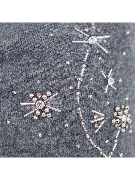 Čepice s korálky béžová