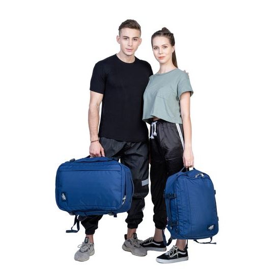 CabinZero Classic Plus 42L Navy