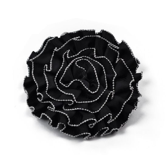 Černá brož květina