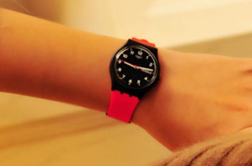 Swatch Red Grin - GB754 - Swatch - Swatch