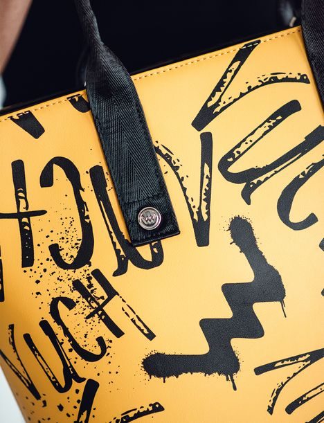 Wennie Grafitti Yellow