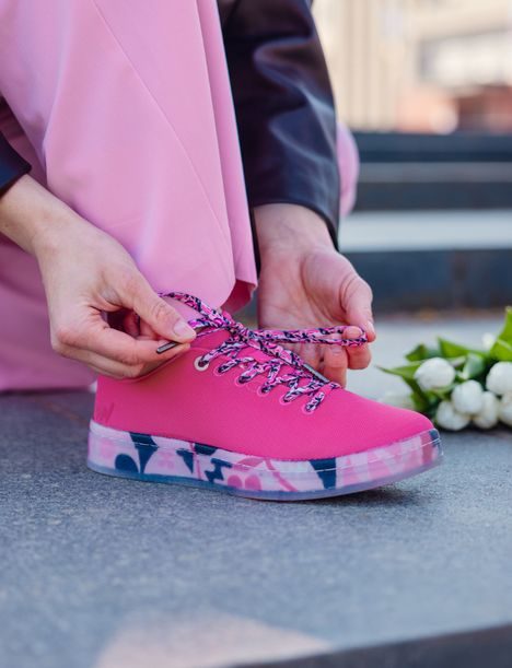 Dazzle Pink