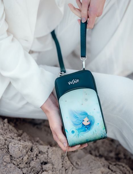 Stella Crossbody Wallet