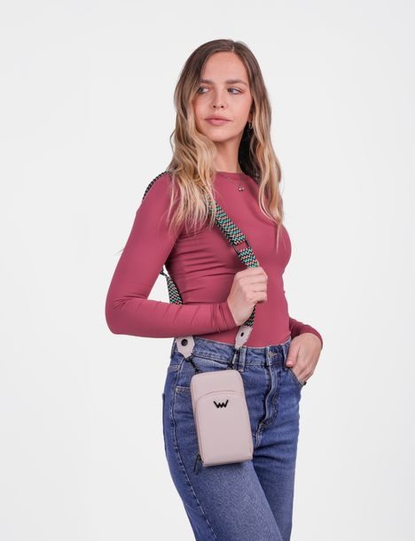 Rosia E Pink