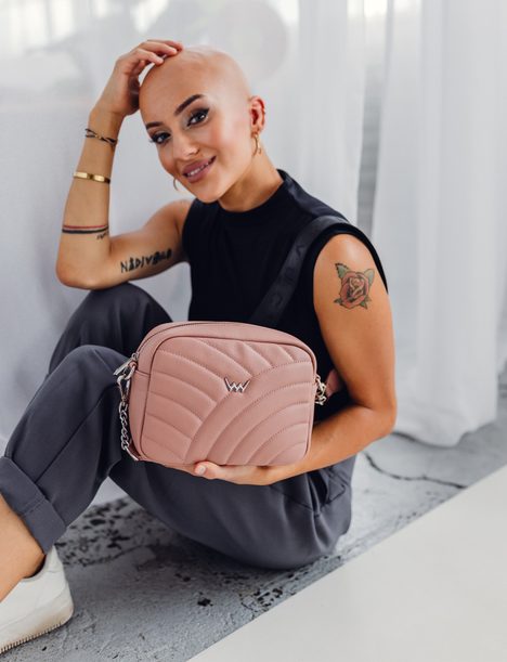 Nelly Pink