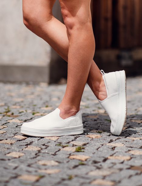 Seraphyn White