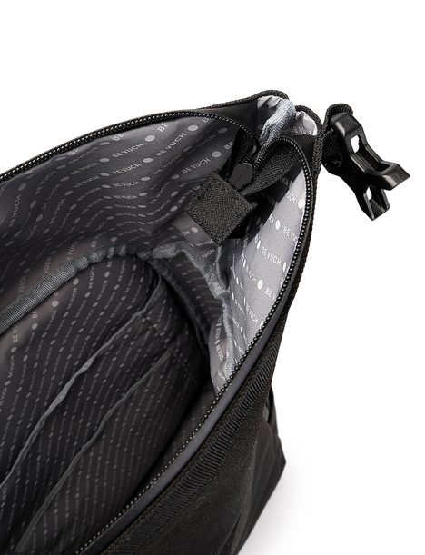 Tayte Small Black