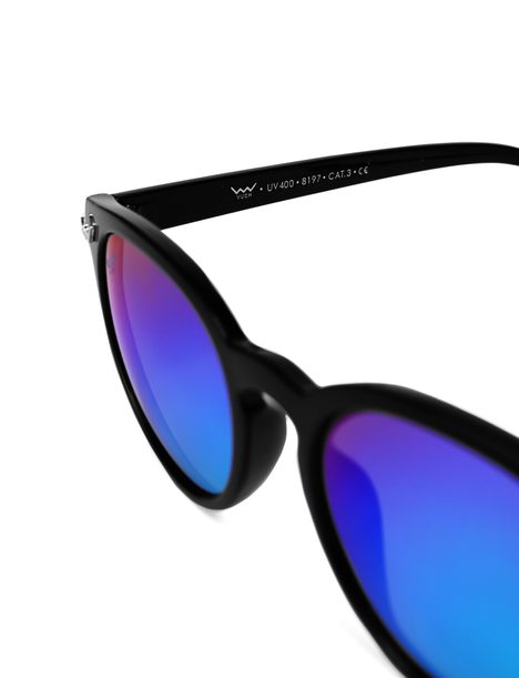 Holly Rainbow Black