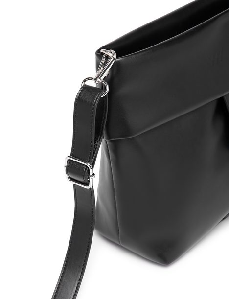 Anila Black